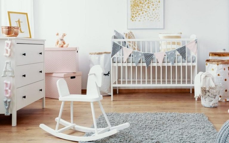 7 Essential Items for the Nursery